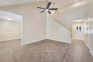 6808 Luckenbach Ln, Austin, TX 78729 - Photo 3