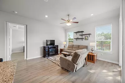 401 Peace Pipe Way, Georgetown, TX 78628 - Photo 9