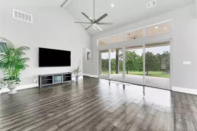 145 Pavilion Drive, Cedar Creek, TX 78612 - Photo 5