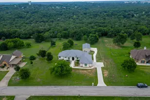 145 Pavilion Dr, Cedar Creek, TX 78612 - Photo 1
