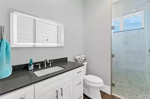 145 Pavilion Dr, Cedar Creek, TX 78612 - Photo 23