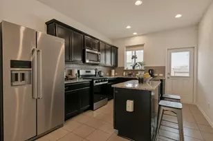 120 Palm Dr, Buda, TX 78610 - Photo 9
