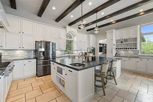 2413 Arion Cir, Austin, TX 78730 - Photo 33