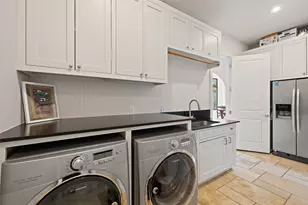 2413 Arion Cir, Austin, TX 78730 - Photo 39