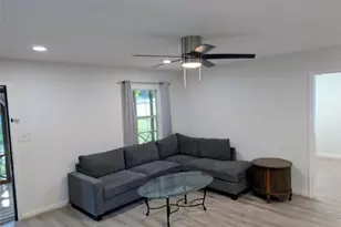 10801 W Lakeview Dr, Jonestown, TX 78645 - Photo 11
