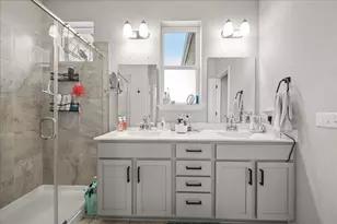 9015 Cattle Baron Path, Austin, TX 78747 - Photo 17