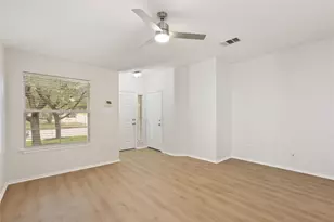437 Sweet Leaf Ln, Pflugerville, TX 78660 - Photo 11