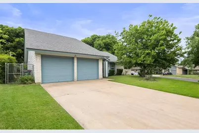 1401 Meadowmear Drive, Austin, TX 78753 - Photo 27