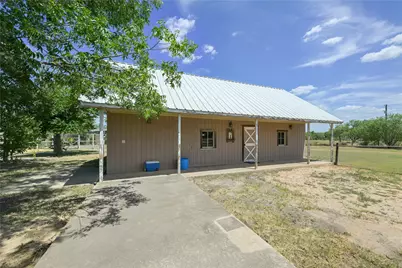 2481 Highway 21 W, Dale, TX 78616 - Photo 29