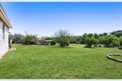 20401 Siesta Shores Drive, Spicewood, TX 78669 - Photo 31