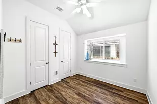 1813 Chickasaw Run, Leander, TX 78641 - Photo 13