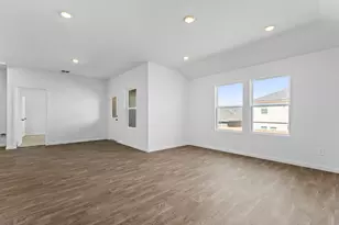 211 Las Lomas Dr, San Marcos, TX 78666 - Photo 17