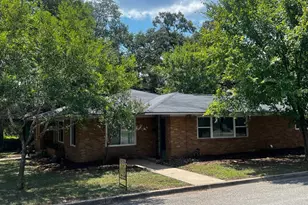 355 N Monroe St, La Grange, TX 78945 - Photo 25