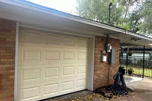 355 N Monroe St, La Grange, TX 78945 - Photo 23