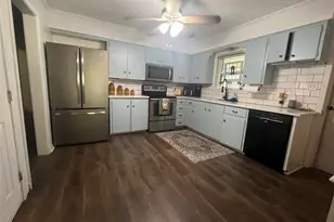 355 N Monroe St, La Grange, TX 78945 - Photo 7