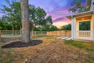 210 W Mockingbird Ln, Austin, TX 78745 - Photo 23