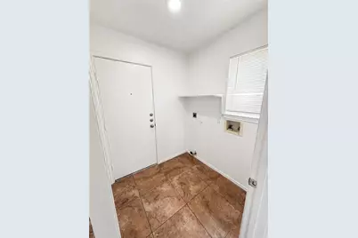 2805 Tyler Lane, Taylor, TX 76574 - Photo 21