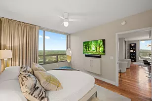 300 Bowie St, Austin, TX 78703 - Photo 9