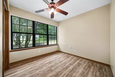 2614 Grace Avenue, Rockdale, TX 76567 - Photo 9