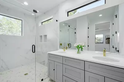 1202 Perez Street #A, Austin, TX 78721 - Photo 15