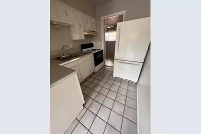 4303 Duval Street #302, Austin, TX 78751 - Photo 5