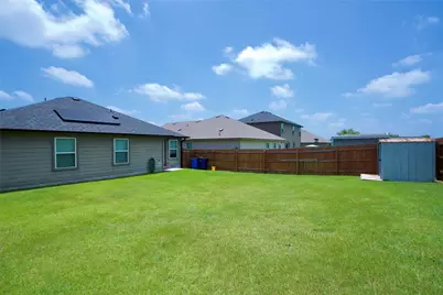 1041 Dumfries Drive, Seguin, TX 78155 - Photo 27