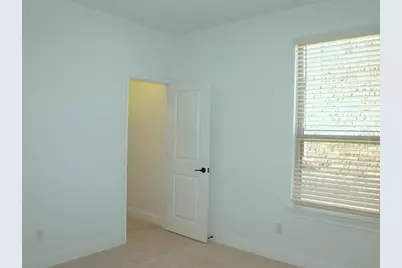 136 Raleigh Drive, Georgetown, TX 78633 - Photo 21