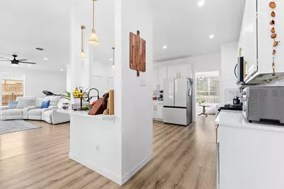 2522 Falcon Drive, Round Rock, TX 78681 - Photo 13