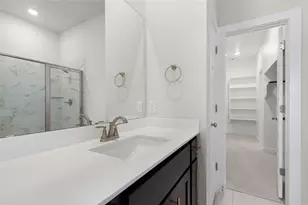 312 W Faulkner St, Liberty Hill, TX 78642 - Photo 17