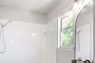 6420 Wareham Ln, Austin, TX 78739 - Photo 23