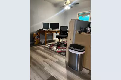 582 Oaklawn Drive, Rockdale, TX 76567 - Photo 3