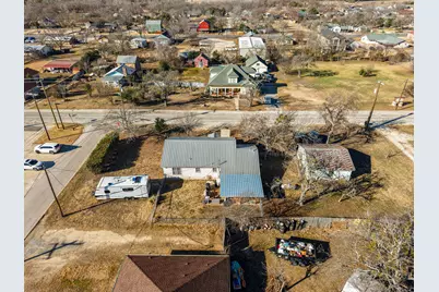 200 College Avenue, Florence, TX 76527 - Photo 25
