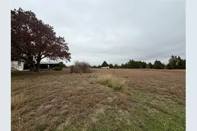 333 Spring Valley Street, Hutto, TX 78634 - Photo 21