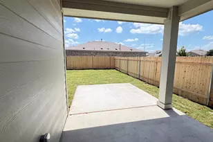 12421 Cockatto Crossing, Manor, TX 78653 - Photo 13