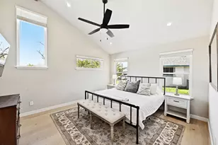 6703 Duquesne Dr, Austin, TX 78723 - Photo 17