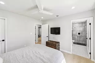 6703 Duquesne Dr, Austin, TX 78723 - Photo 29