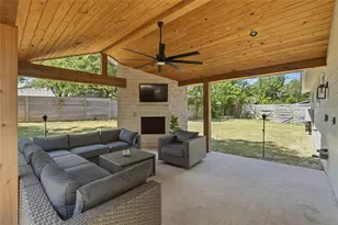 6703 Duquesne Dr, Austin, TX 78723 - Photo 33