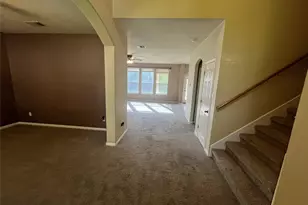 221 Gainer Dr, Hutto, TX 78634 - Photo 5