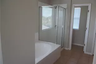 221 Gainer Dr, Hutto, TX 78634 - Photo 11