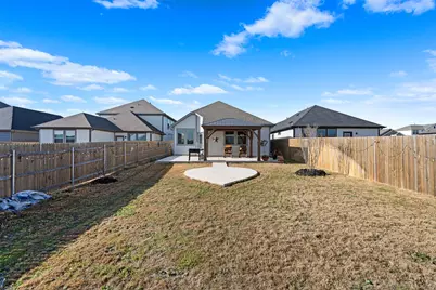 172 Gullivers Drive, Elgin, TX 78621 - Photo 11