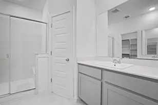 172 Gullivers Dr, Elgin, TX 78621 - Photo 15