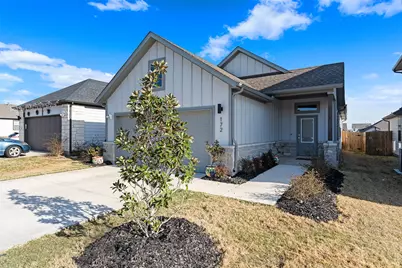 172 Gullivers Drive, Elgin, TX 78621 - Photo 3