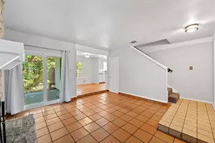 10006 Wildflower Ln, Austin, TX 78733 - Photo 7
