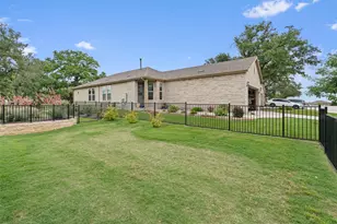 121 Winterhorse Cv, Georgetown, TX 78633 - Photo 23