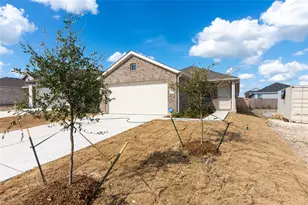 153 Star Packer Ln, Jarrell, TX 76537 - Photo 3