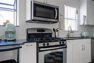 5204 Avenue G, Austin, TX 78751 - Photo 11