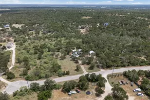153 Saldana Dr, Cedar Creek, TX 78612 - Photo 23