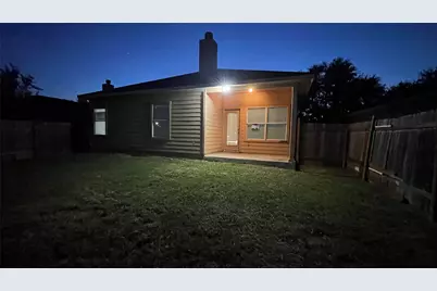 3805 Bronco Bend Loop, Austin, TX 78744 - Photo 11