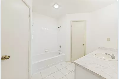 13100 Billiem Drive, Austin, TX 78727 - Photo 15