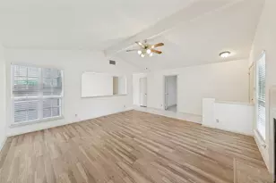 13100 Billiem Dr, Austin, TX 78727 - Photo 3
